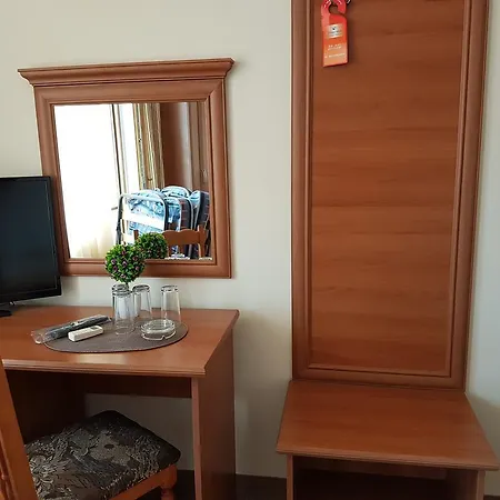 Πανσιόν Markovi 3*