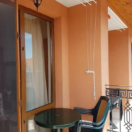 Markovi Πανσιόν 3*